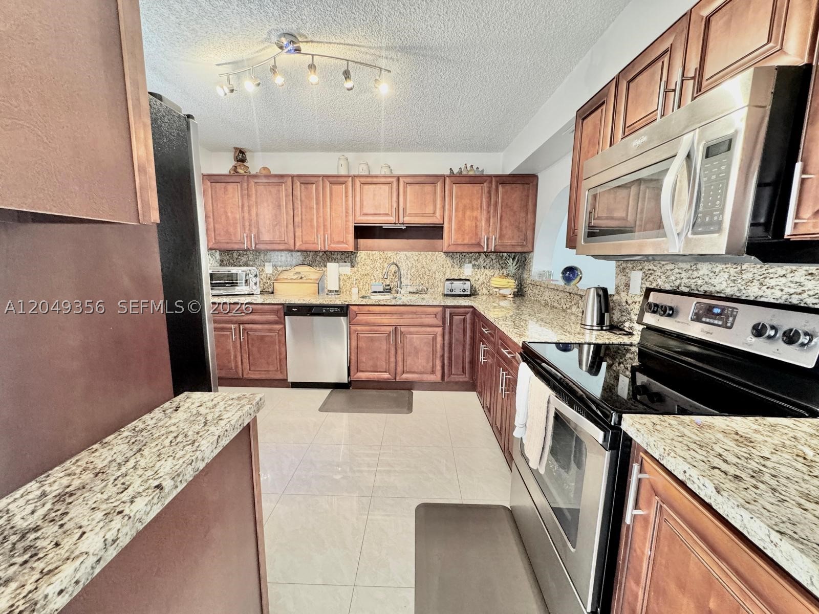 4975 E Sabal Palm Blvd 311 Property Photo 8