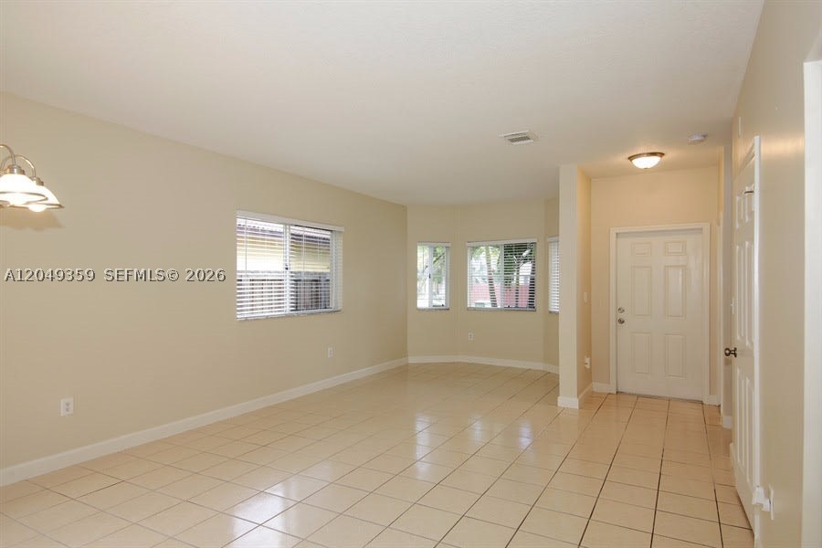 A12049359 Property Photo 4