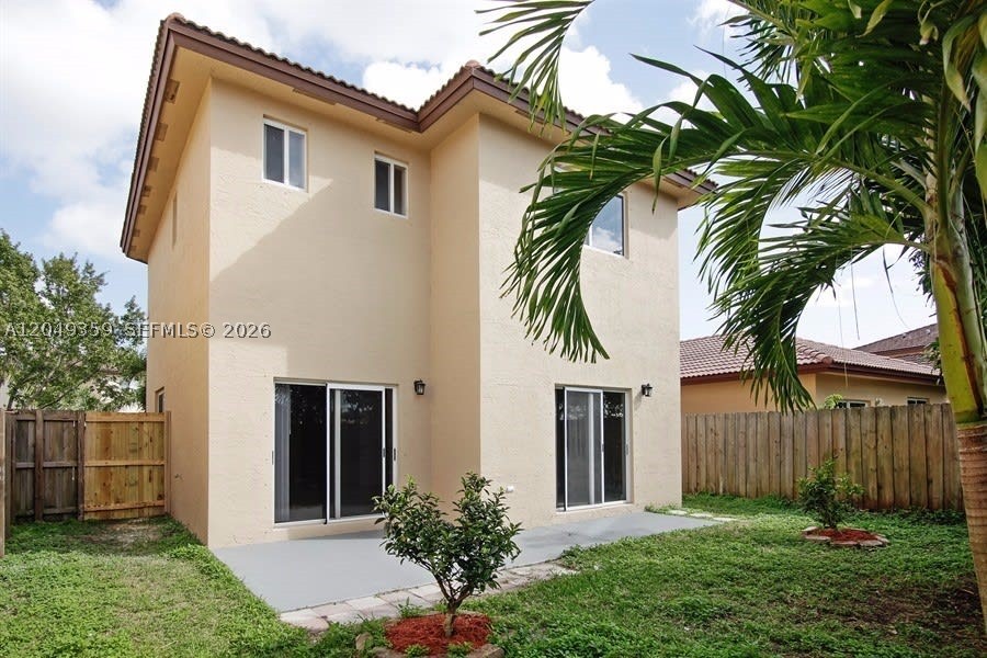 A12049359 Property Photo 15
