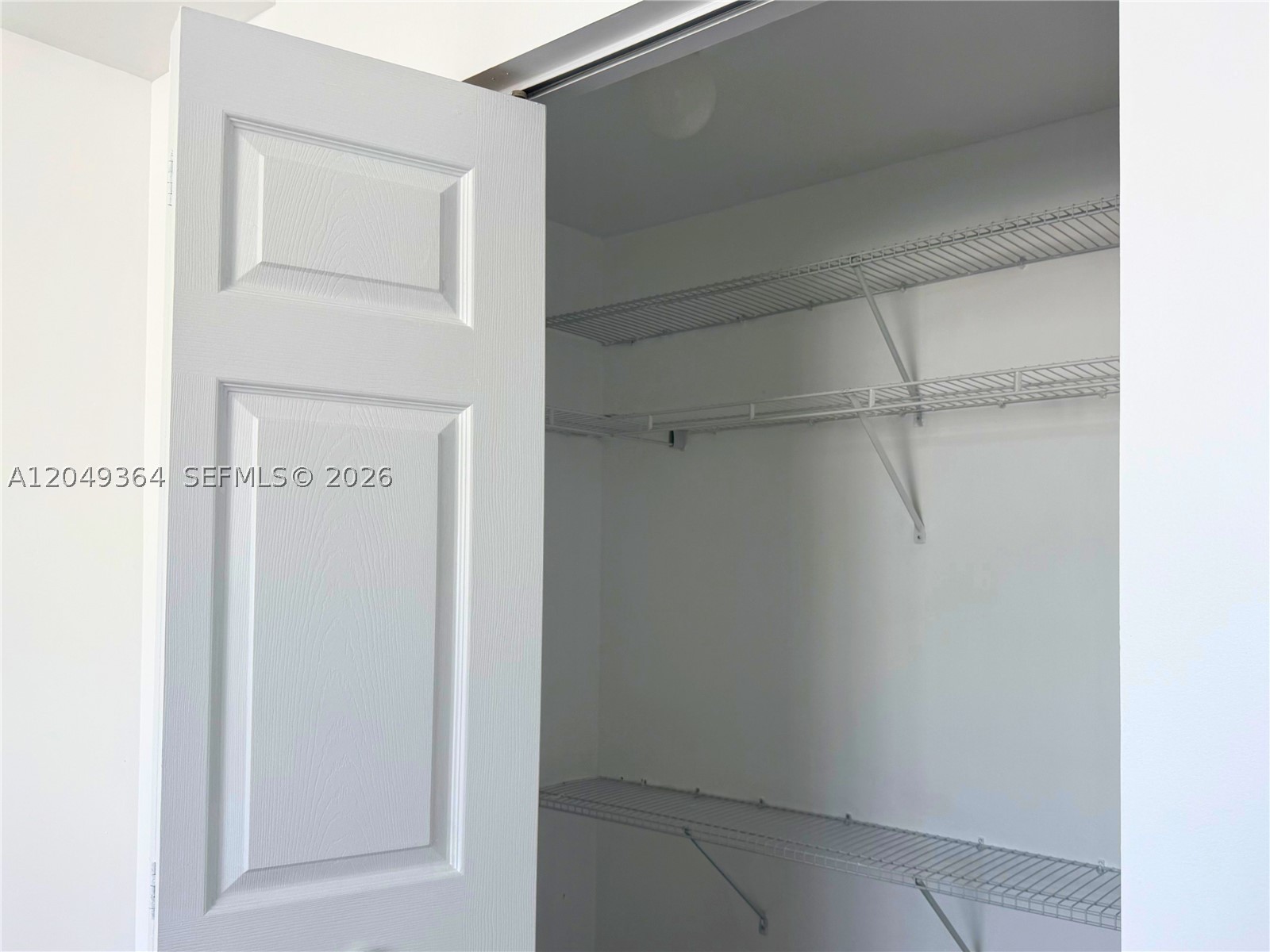 140 S Dixie Hy 502 Property Photo 11