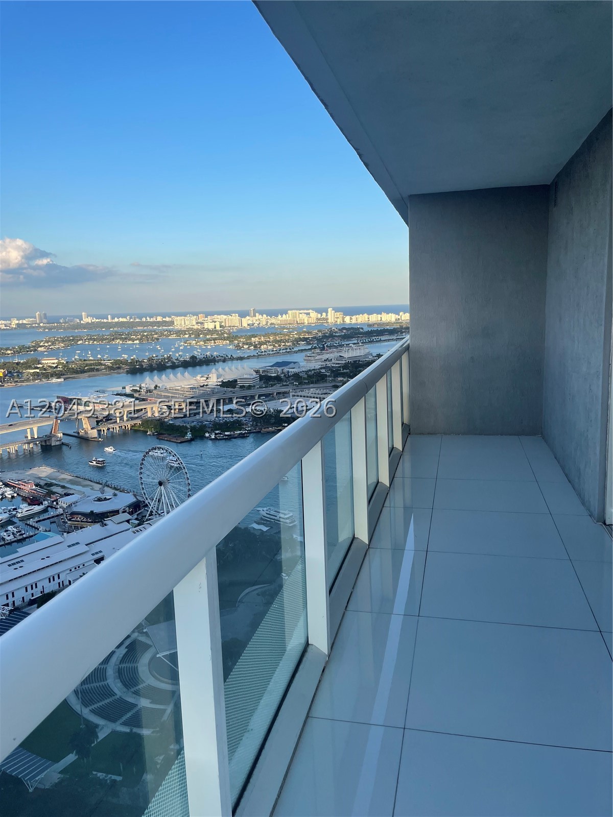 50 Biscayne Blvd 5001 Property Photo 3