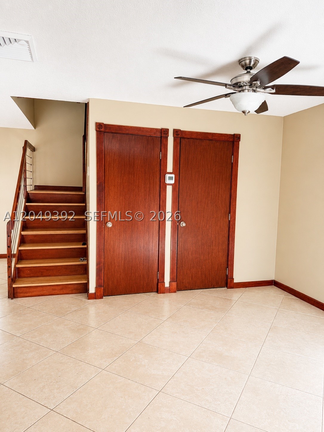 515 5th Ct Property Photo 5
