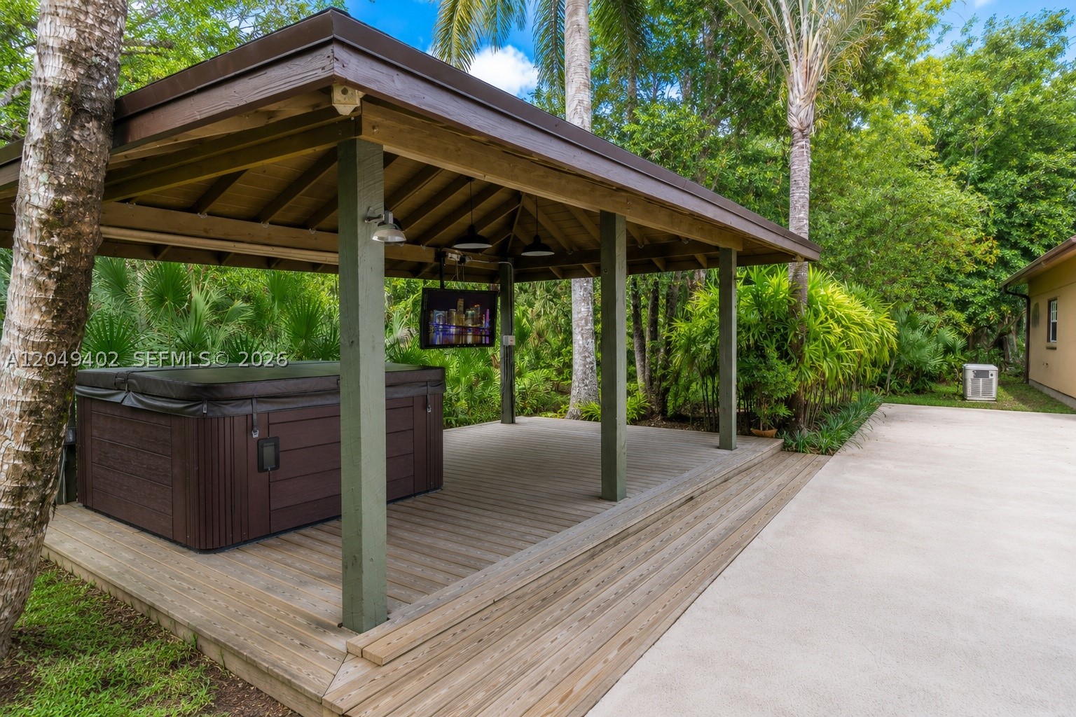 19120 Sw 270th St Property Photo 42