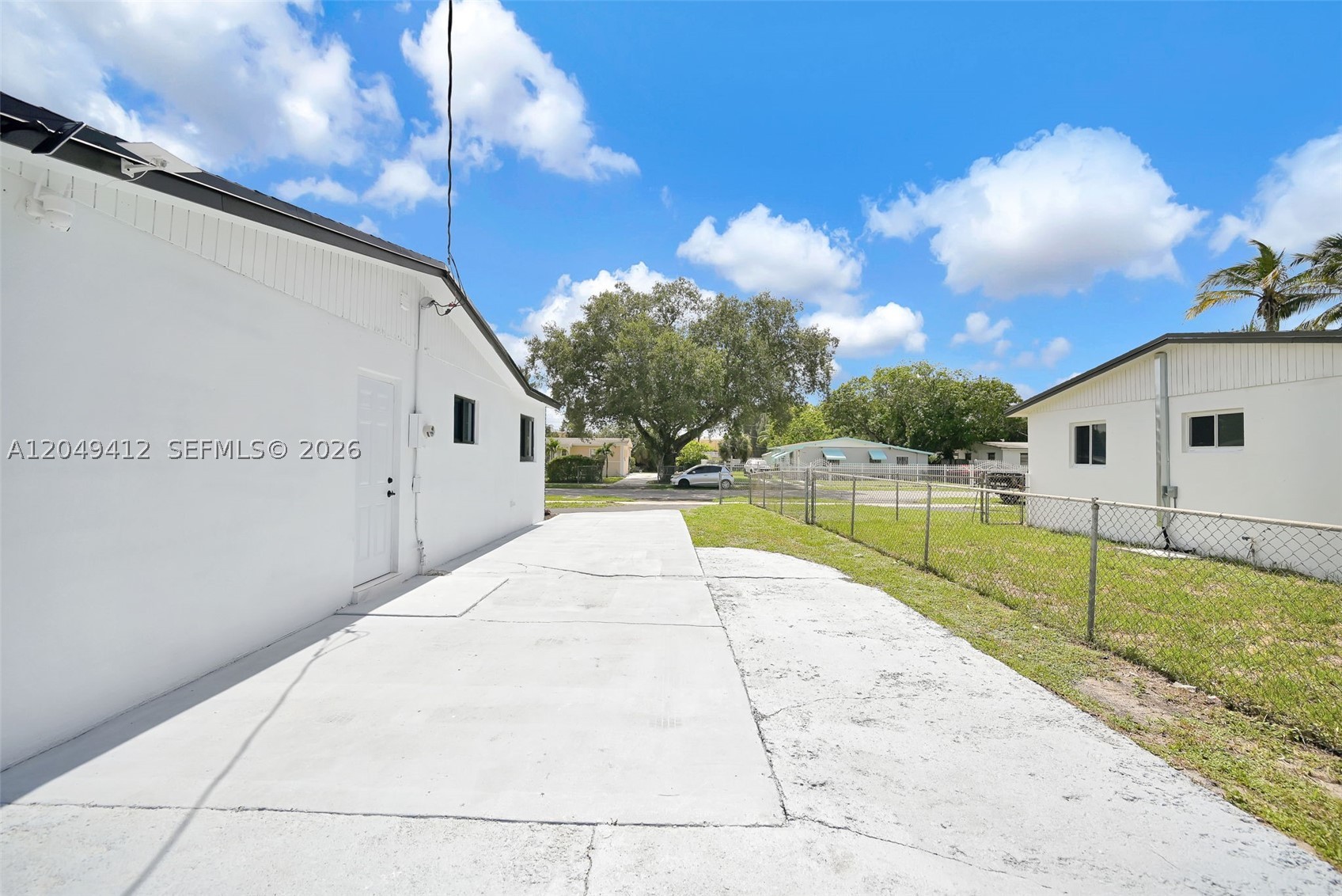 17221 Nw 24th Pl Property Photo 38