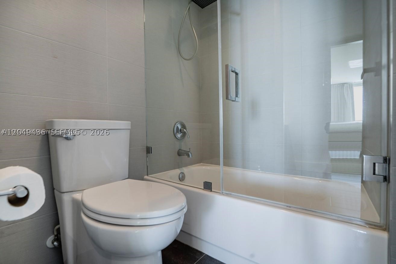 100 Bayview Dr 1622 Property Photo 15