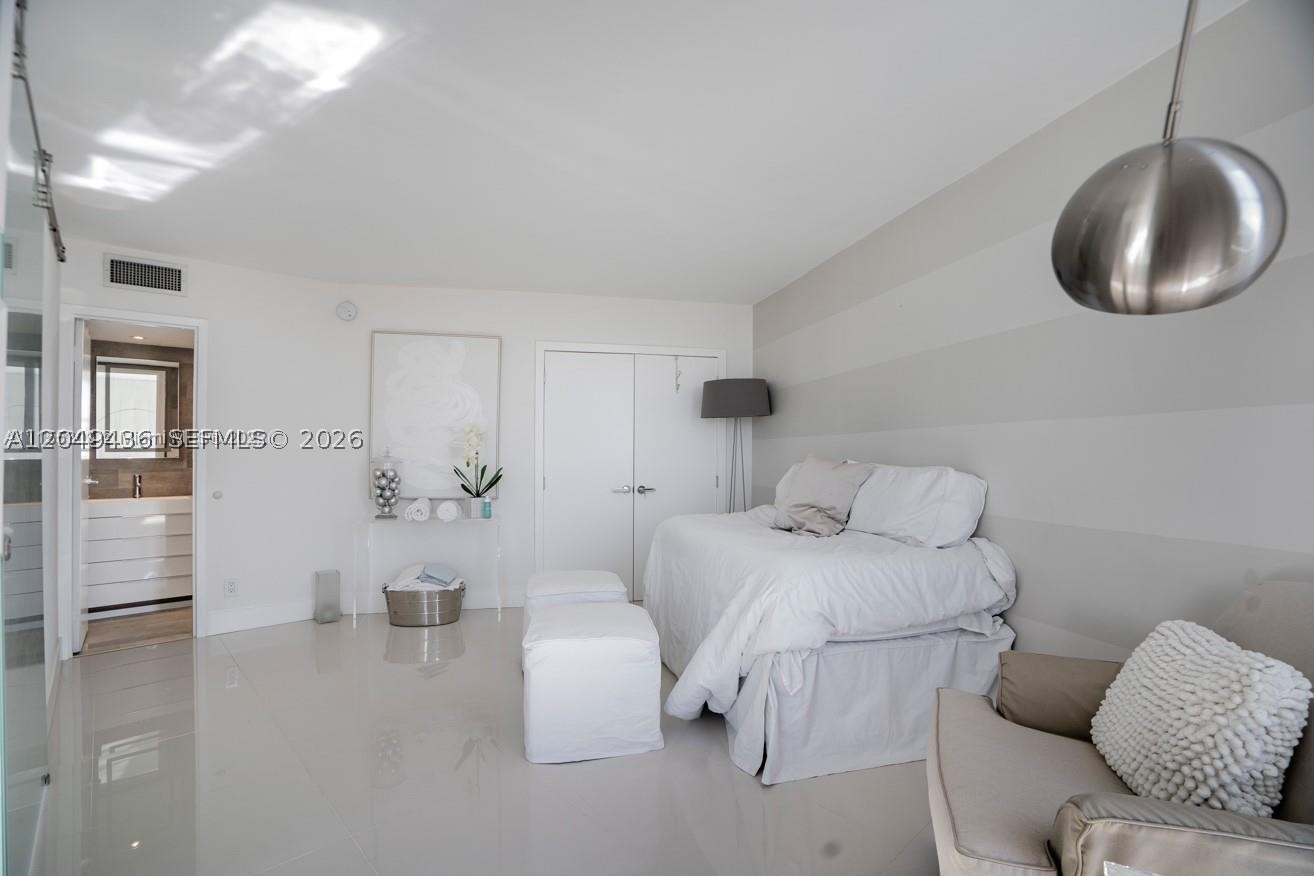 100 Bayview Dr 1622 Property Photo 19