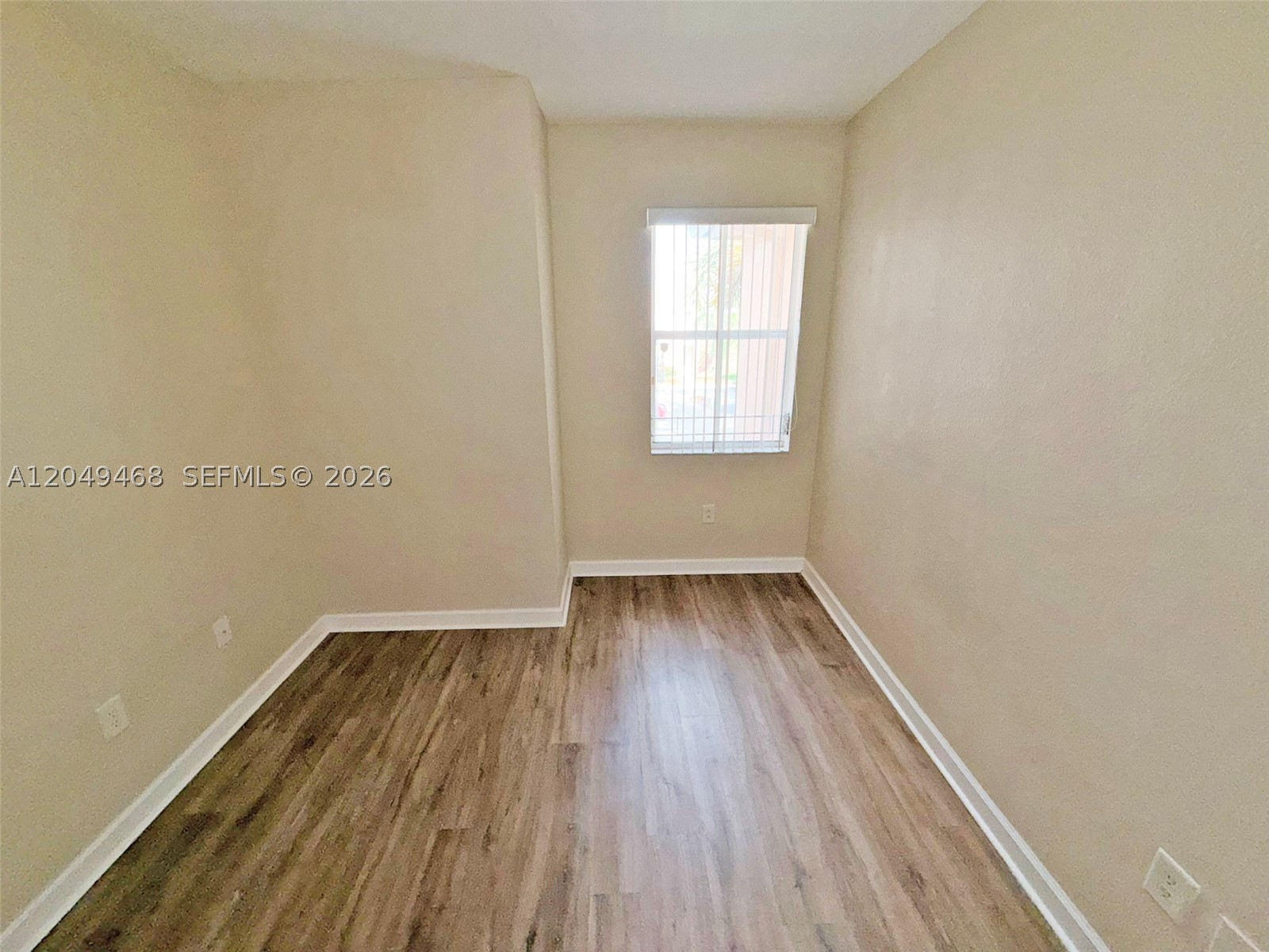 2884 Se 2nd Dr 2 Property Photo 17