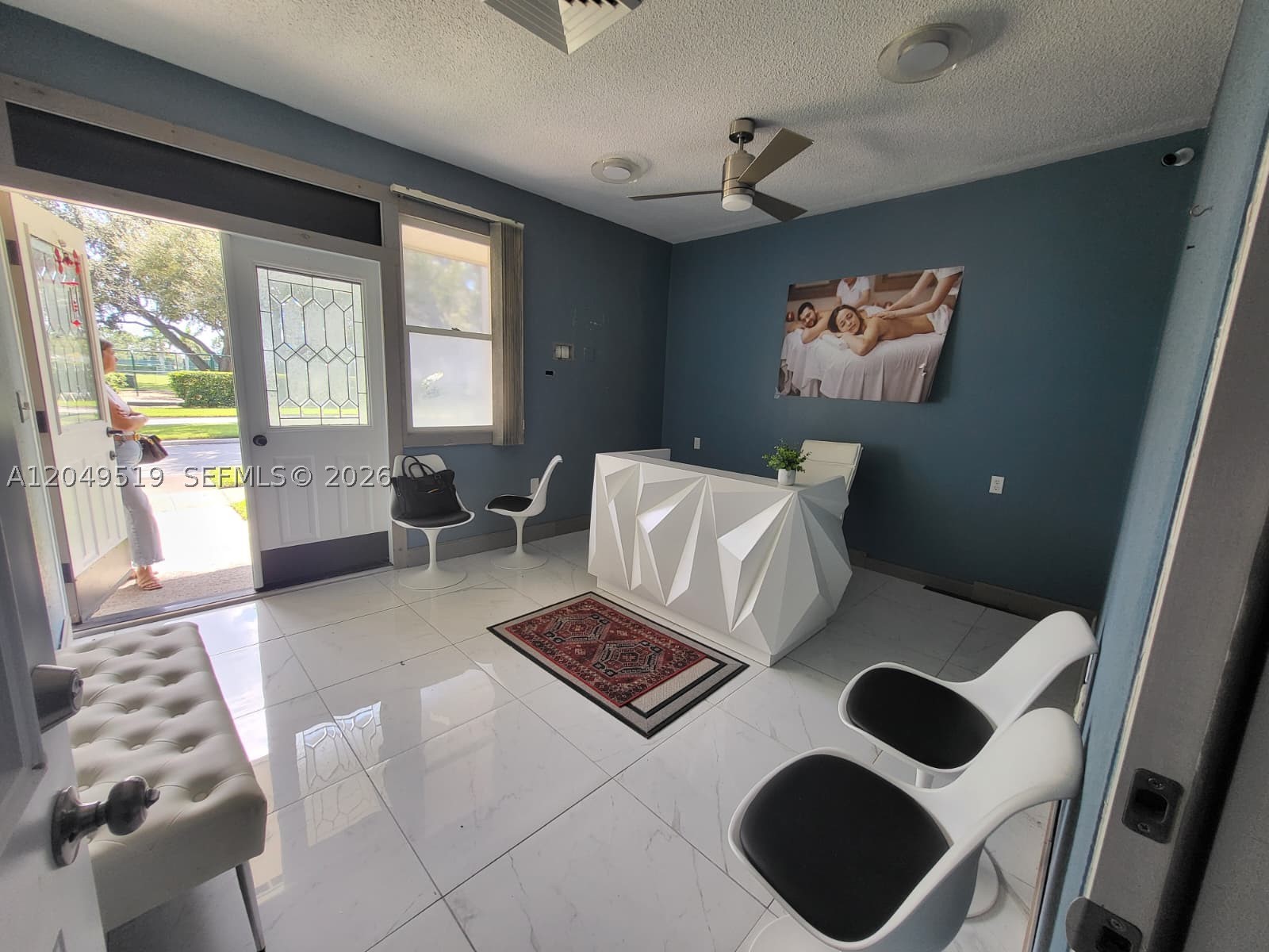 1016 Ponce De Leon Blvd 2 Property Photo 4