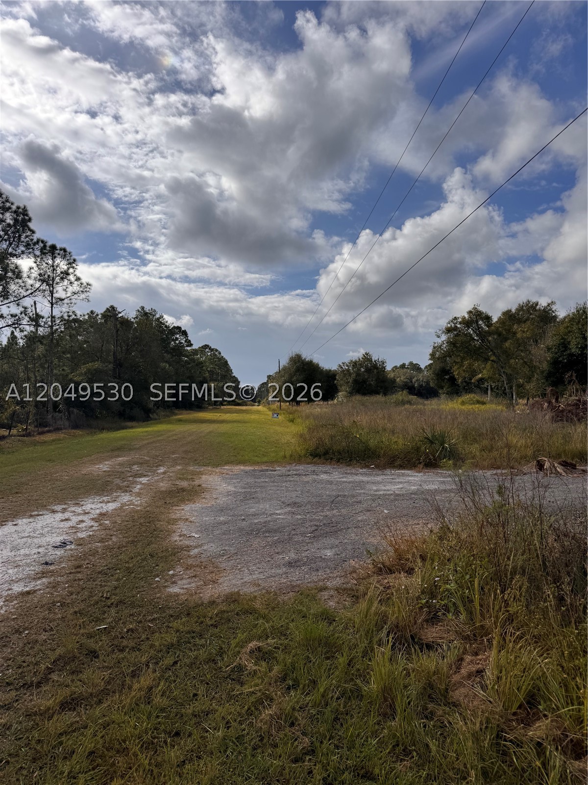 775 S Hacienda St Property Photo 8