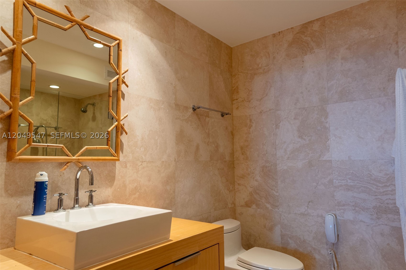 200 Ocean Lane Dr 501 Property Photo 14