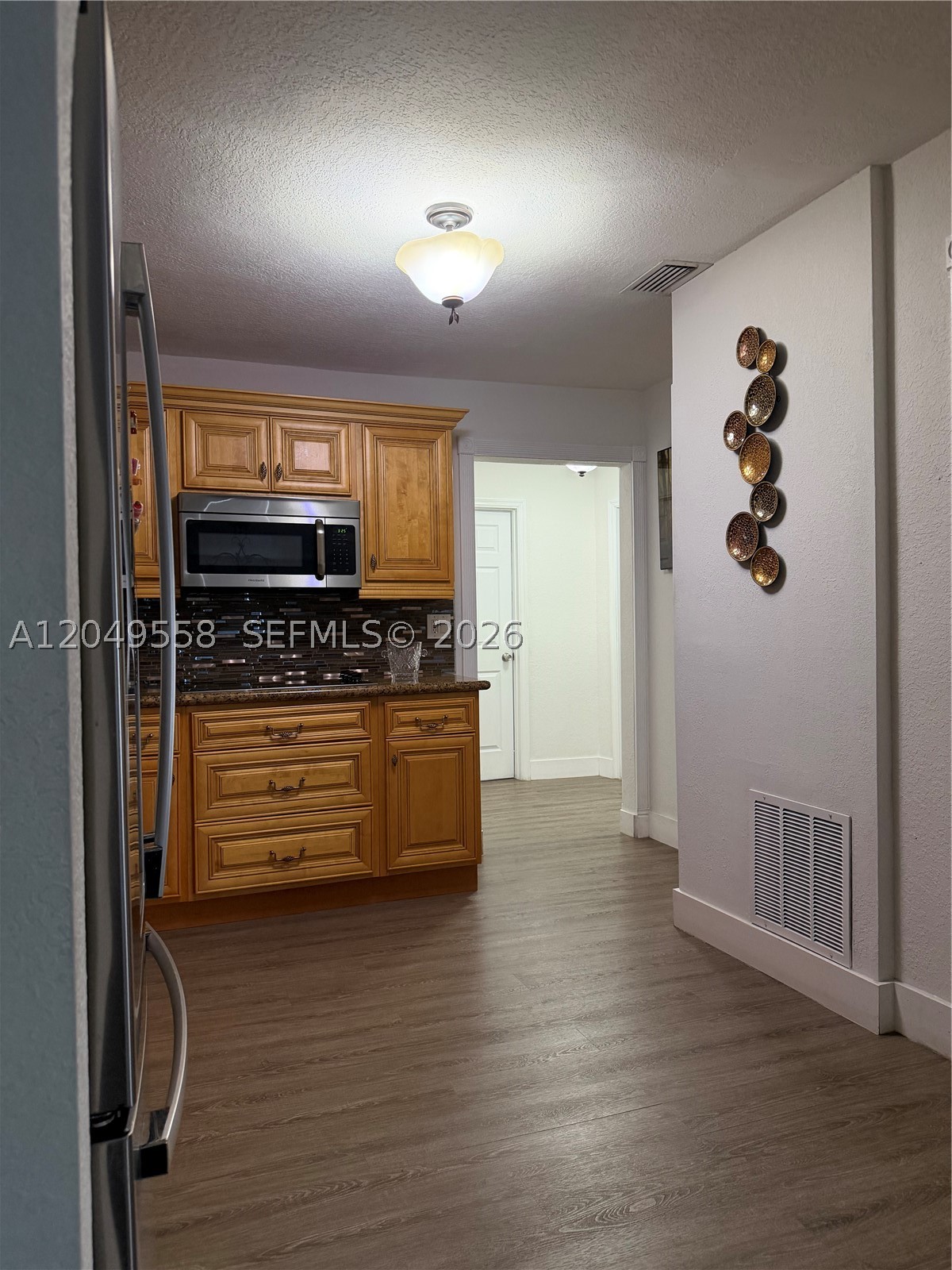 2642 Atlantic Ave Property Photo 6