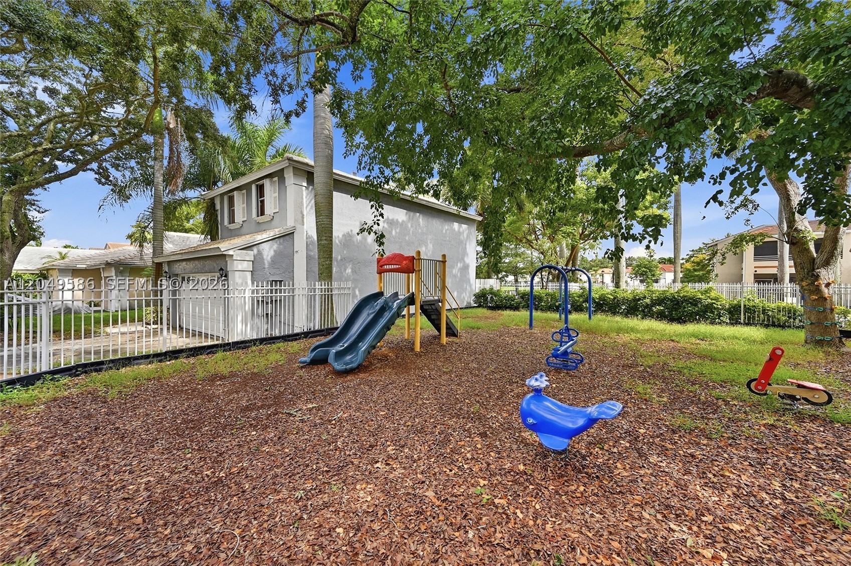 9858 Nw 3rd St 9858 Property Photo 37
