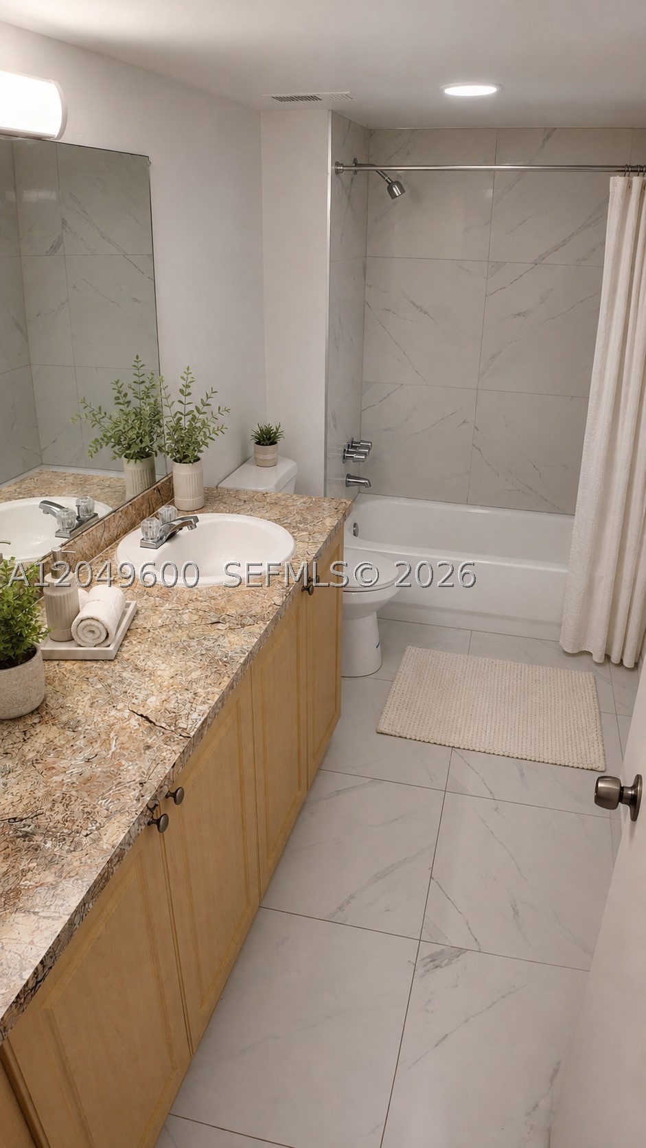 11120 Sw 196th St 301 Property Photo 10