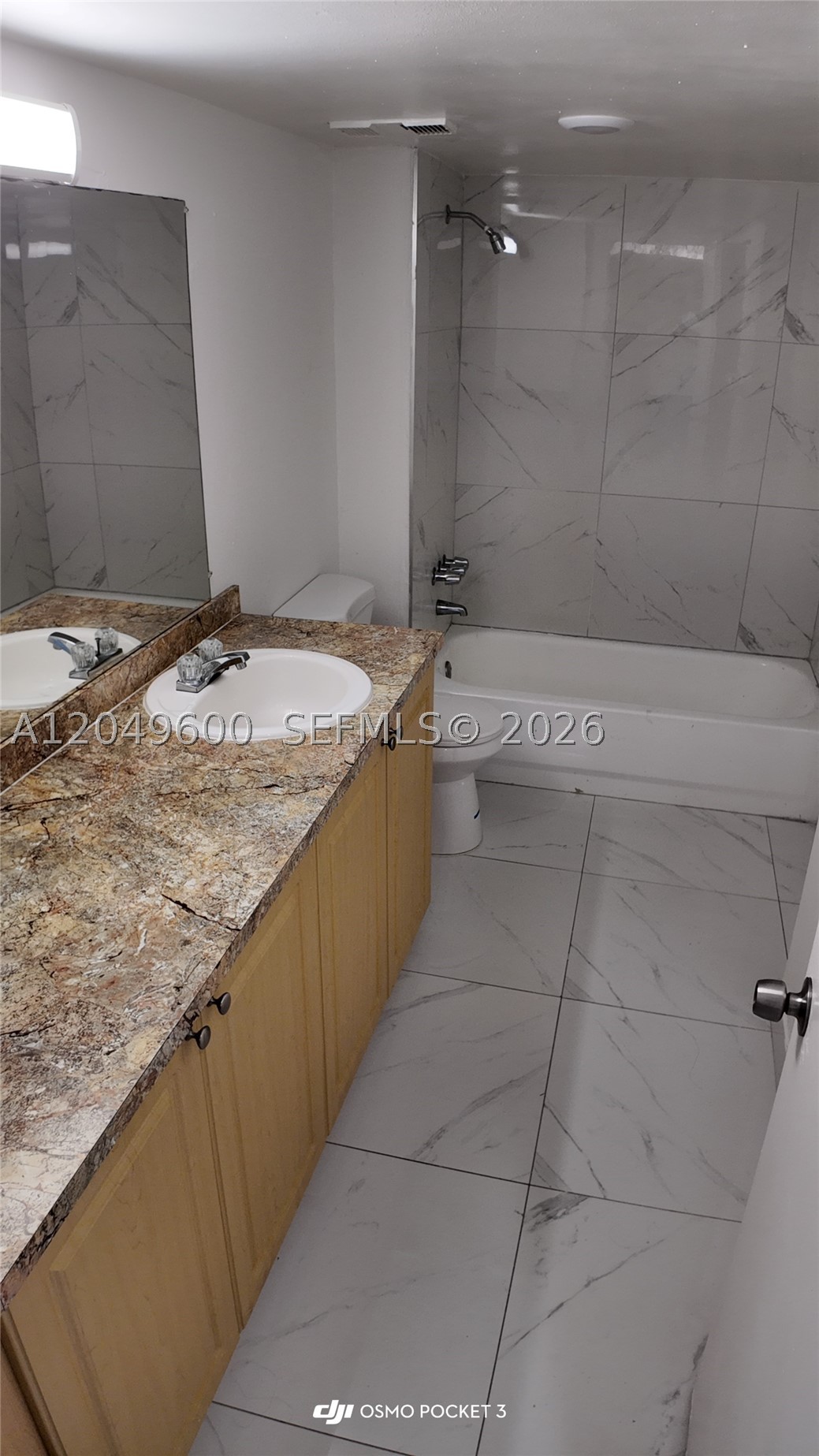 11120 Sw 196th St 301 Property Photo 11