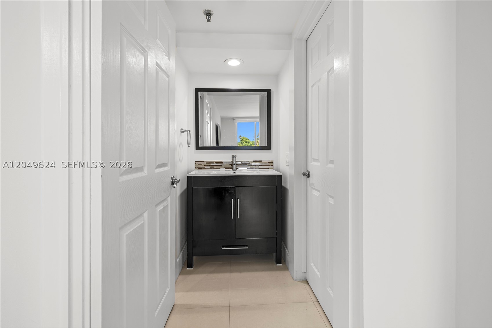 2457 Collins Ave 307 Property Photo 12