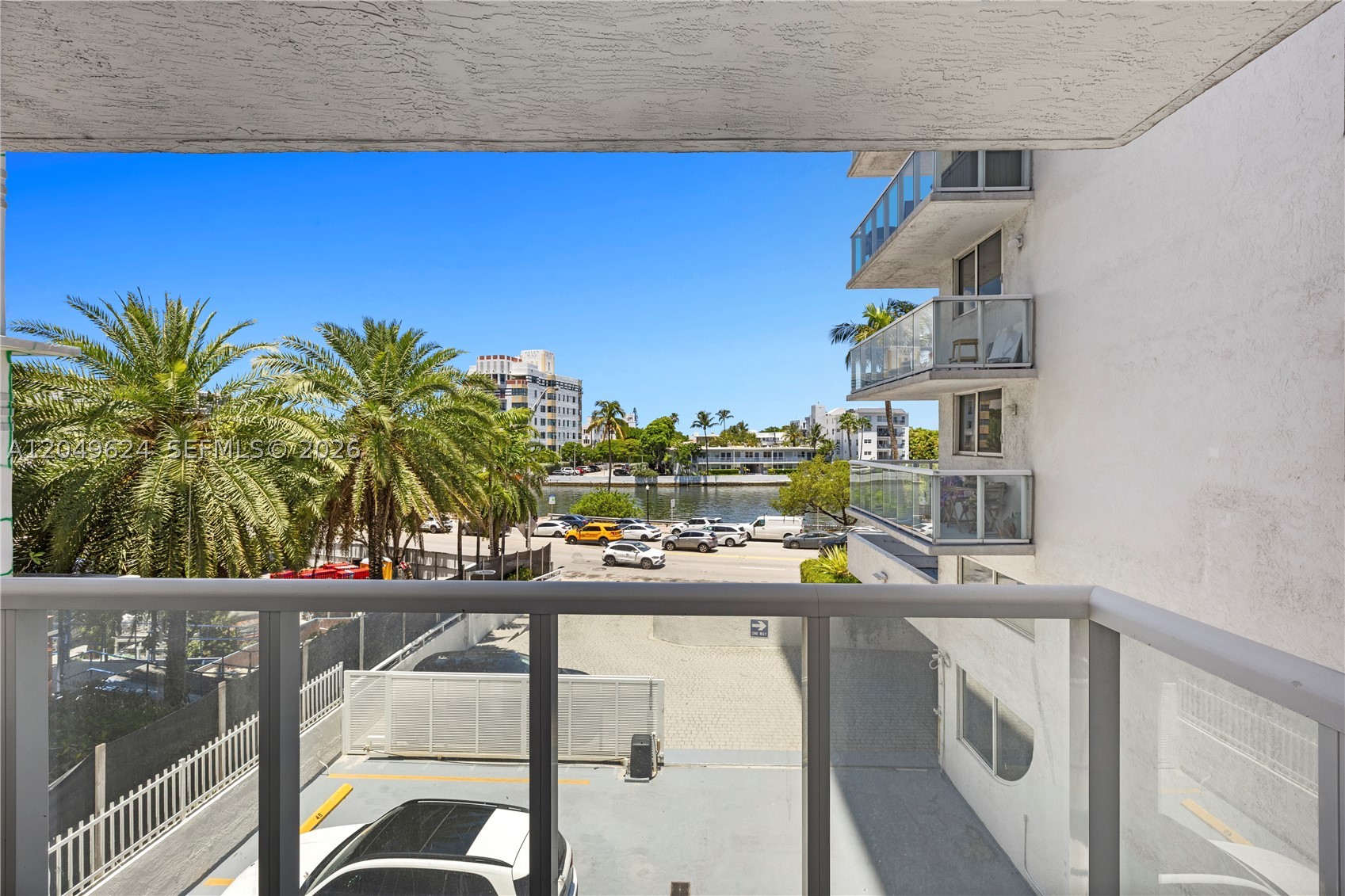 2457 Collins Ave 307 Property Photo 17
