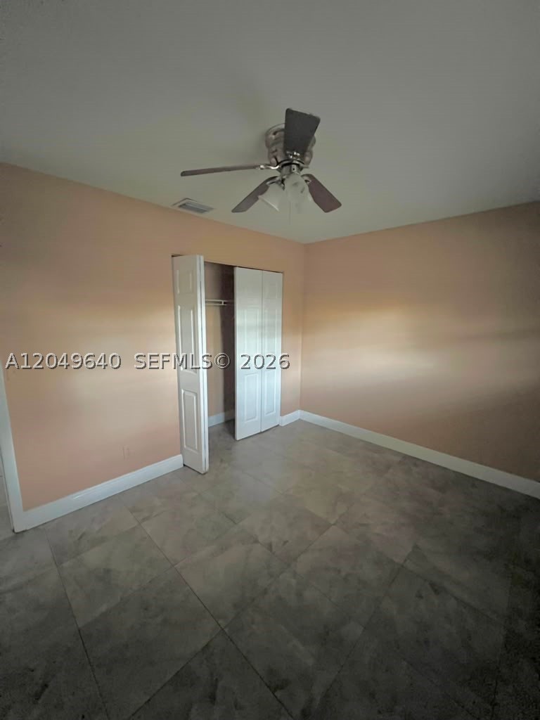 2201 Scott St B Property Photo 12