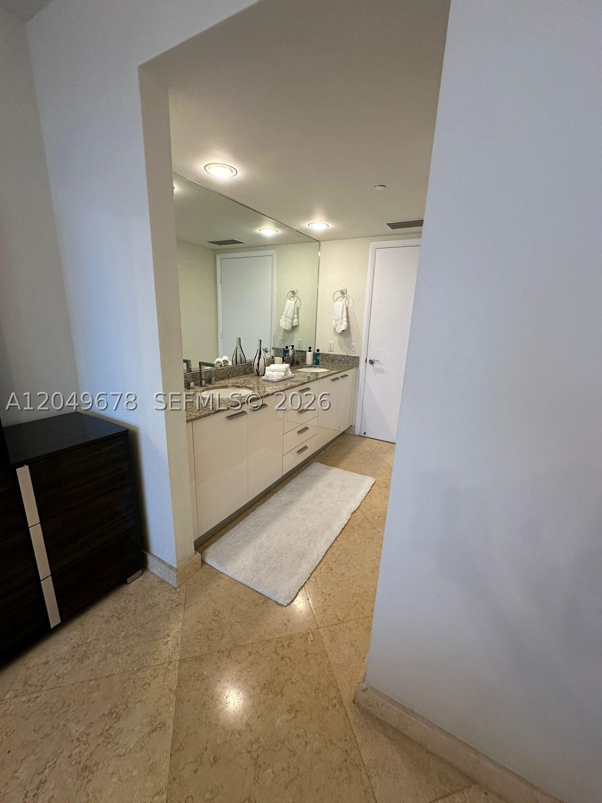 1800 S Ocean Dr 1606 Property Photo 24