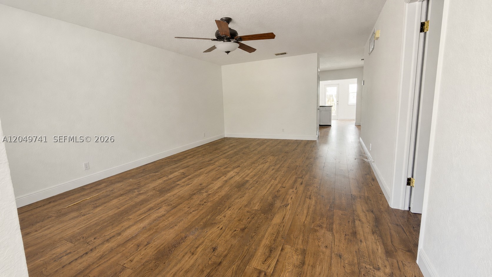 5040 Ne 14th Ter 0 Property Photo 3