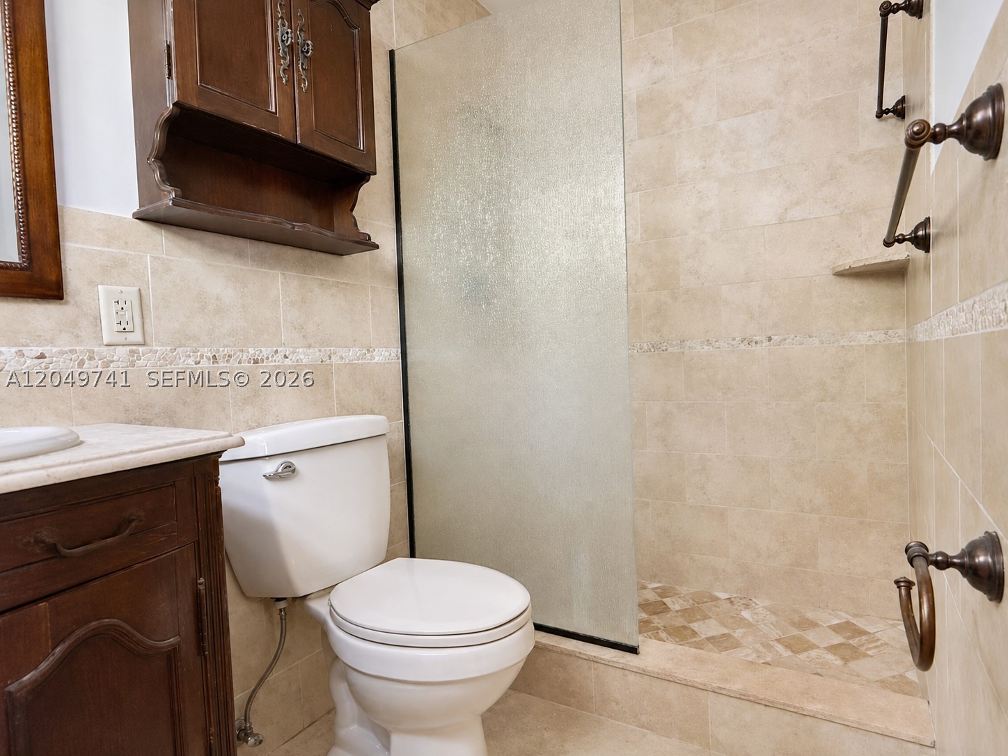 5040 Ne 14th Ter 0 Property Photo 13
