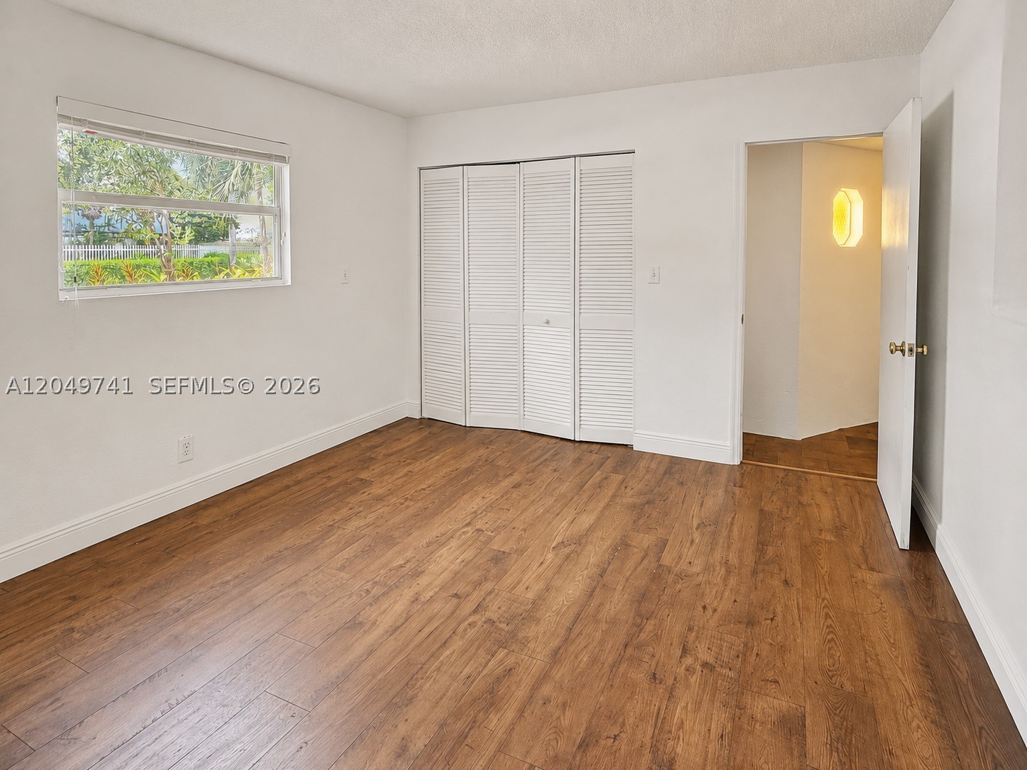 5040 Ne 14th Ter 0 Property Photo 22