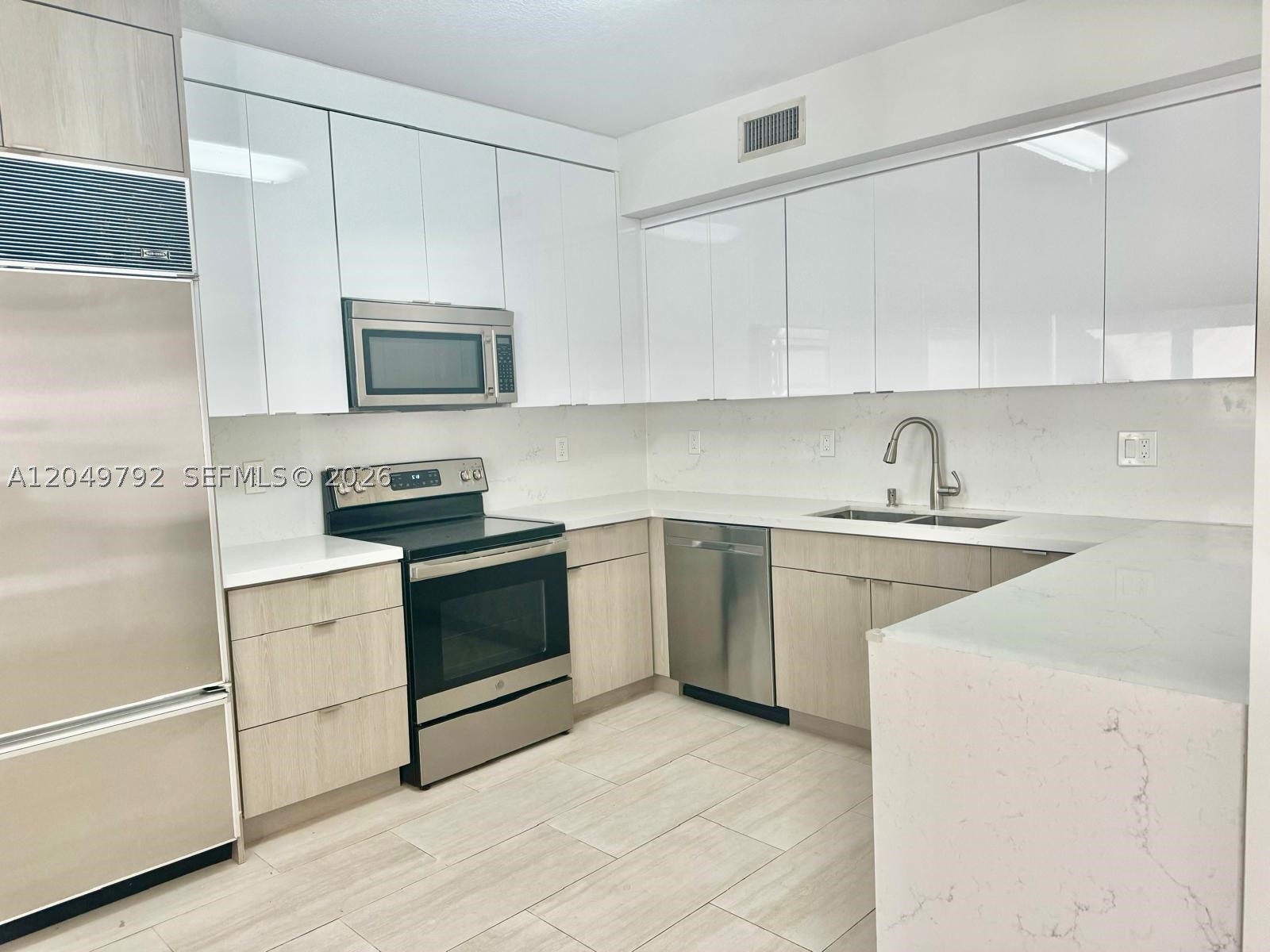 8441 Sw 124th Ave 103 Property Photo 2