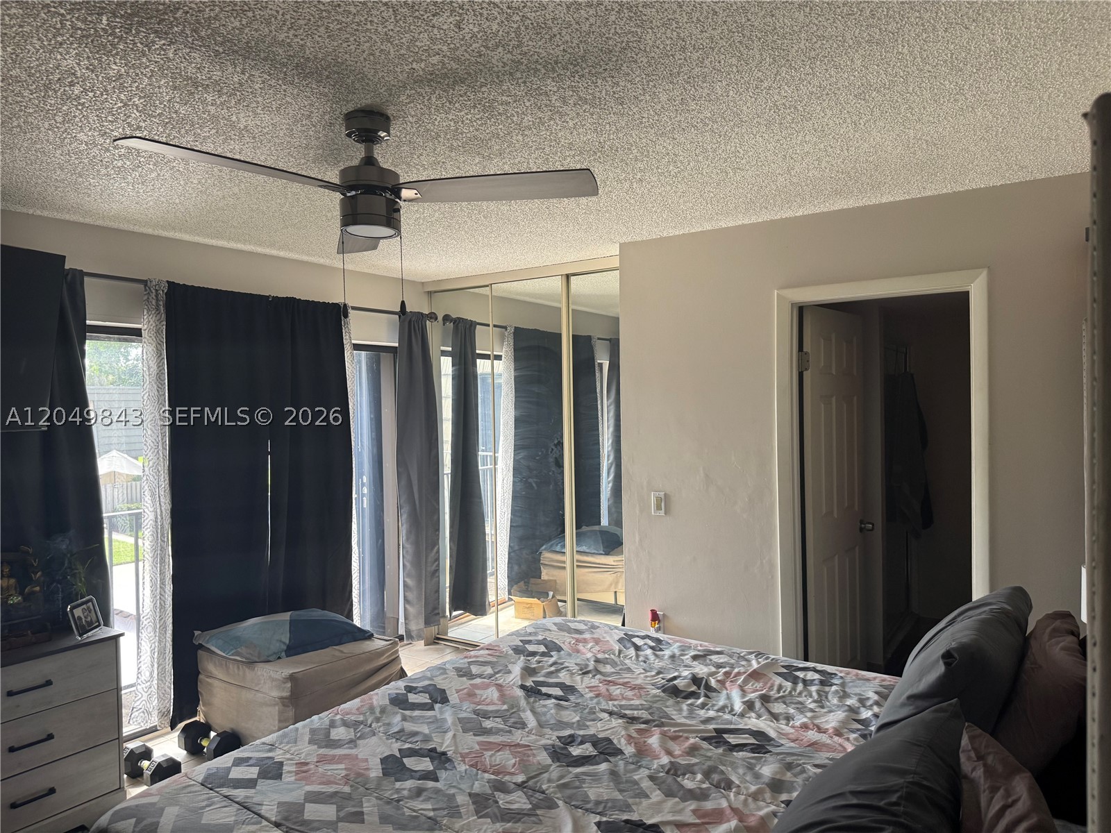 4122 41st Way Property Photo 3