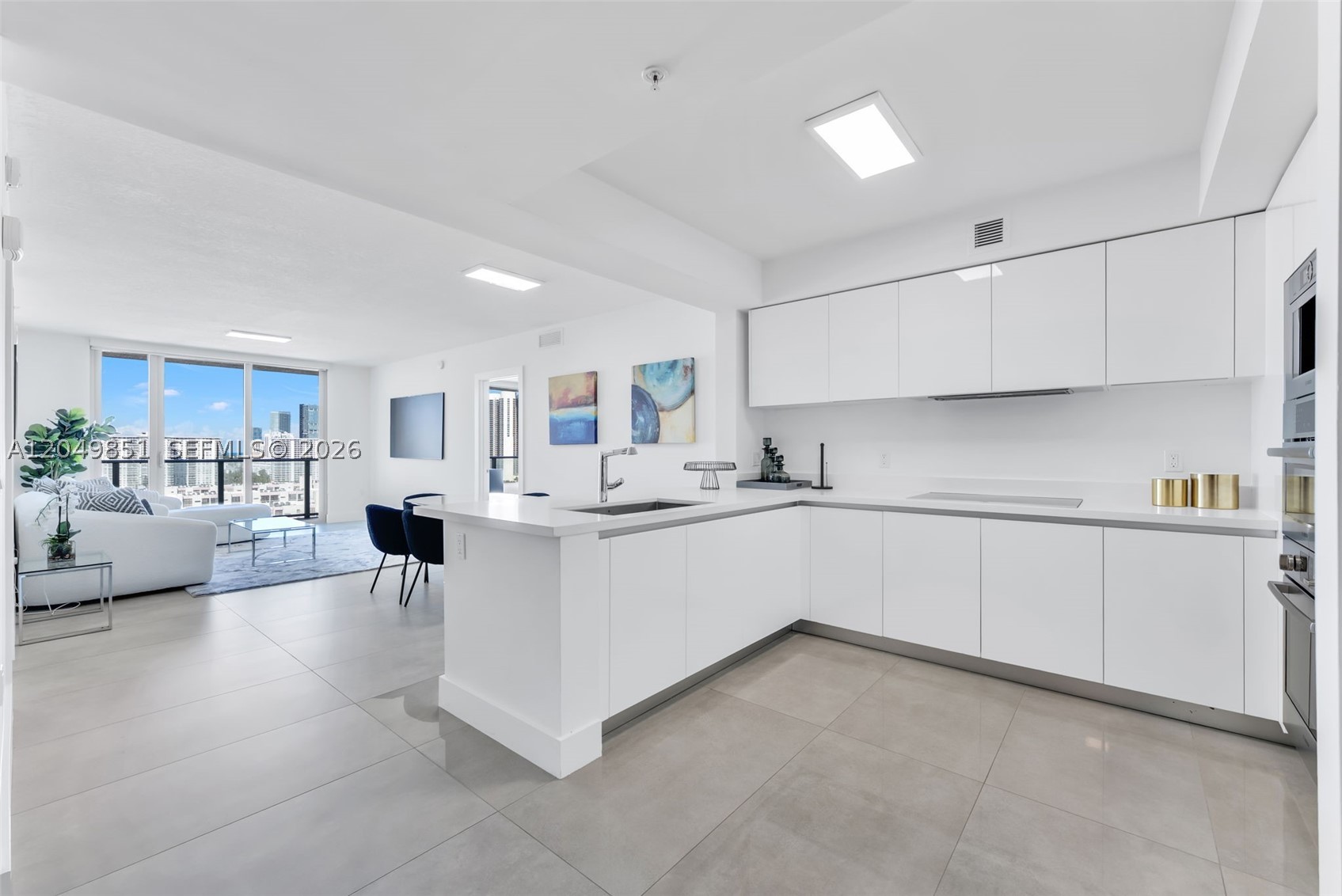 300 Sunny Isles Blvd 4-1603 Property Photo 2