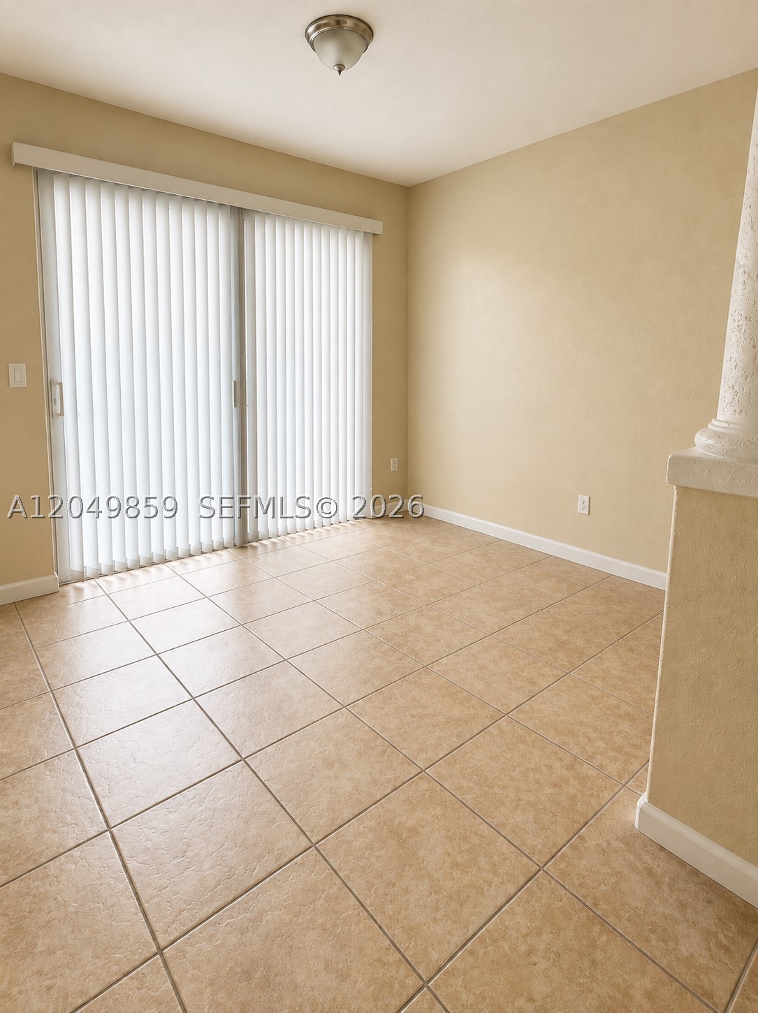 1413 Se 27th Ct 7 Property Photo 13