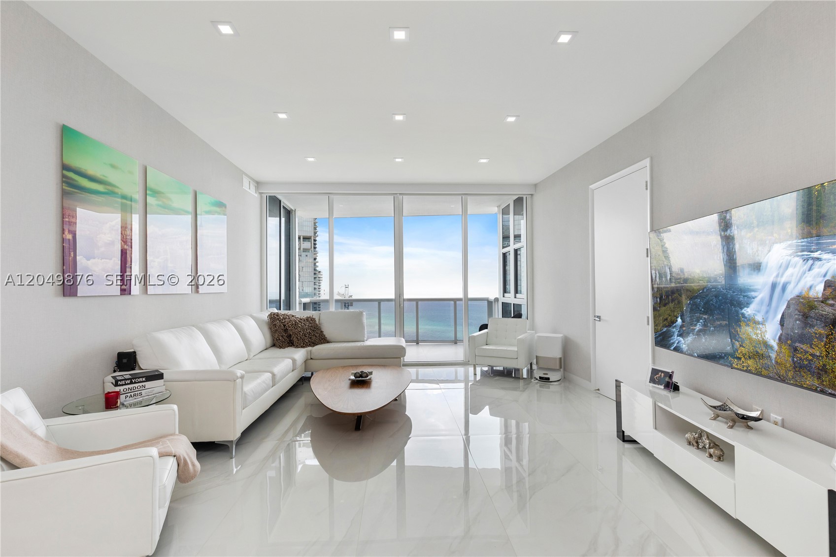 18201 Collins Ave 3504 Property Photo 1