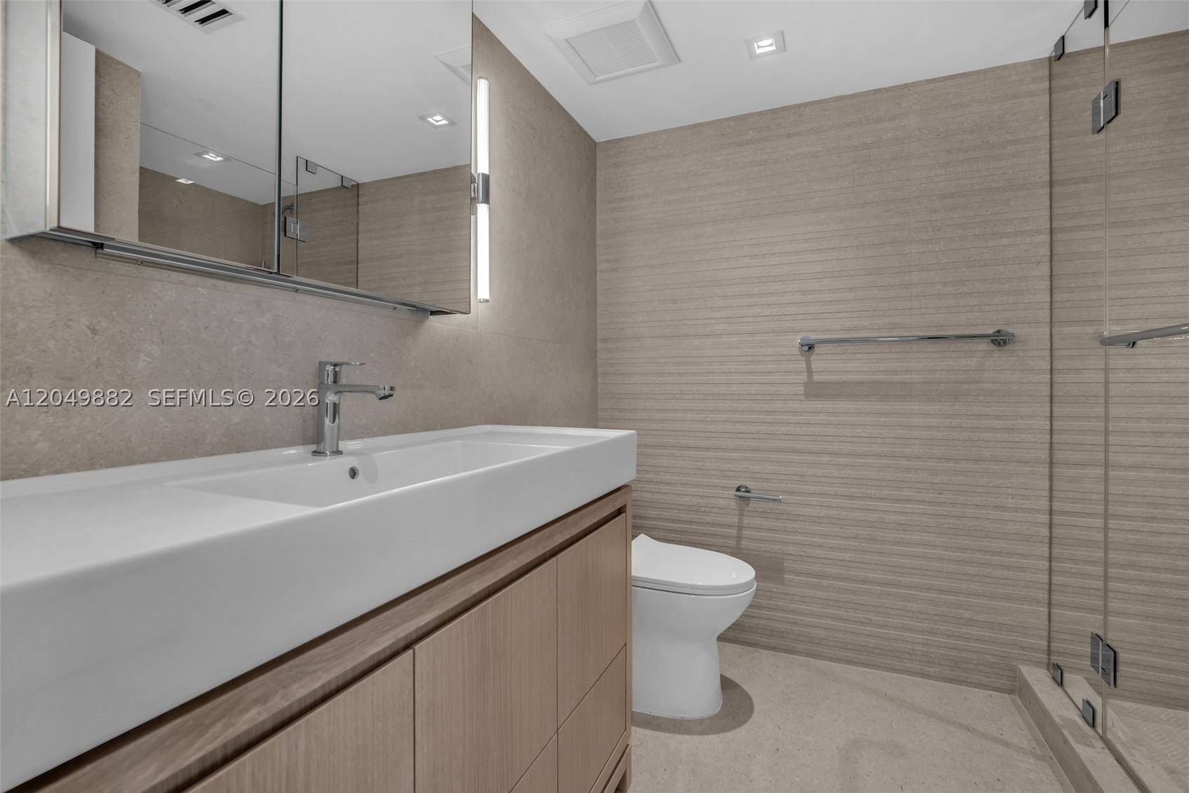 9499 Collins Ave 1009 Property Photo 18