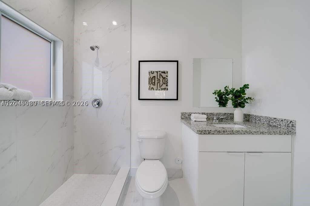 2938 Nw 27th St 2936 Property Photo 8
