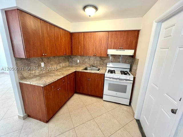 696 NE 85th St 1 Property Photo 1
