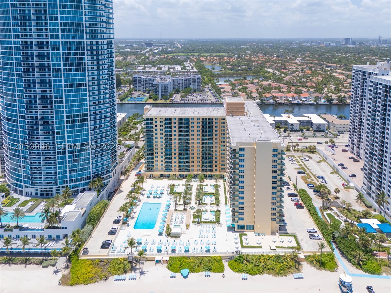 2501 S Ocean Dr 828 Property Photo 17