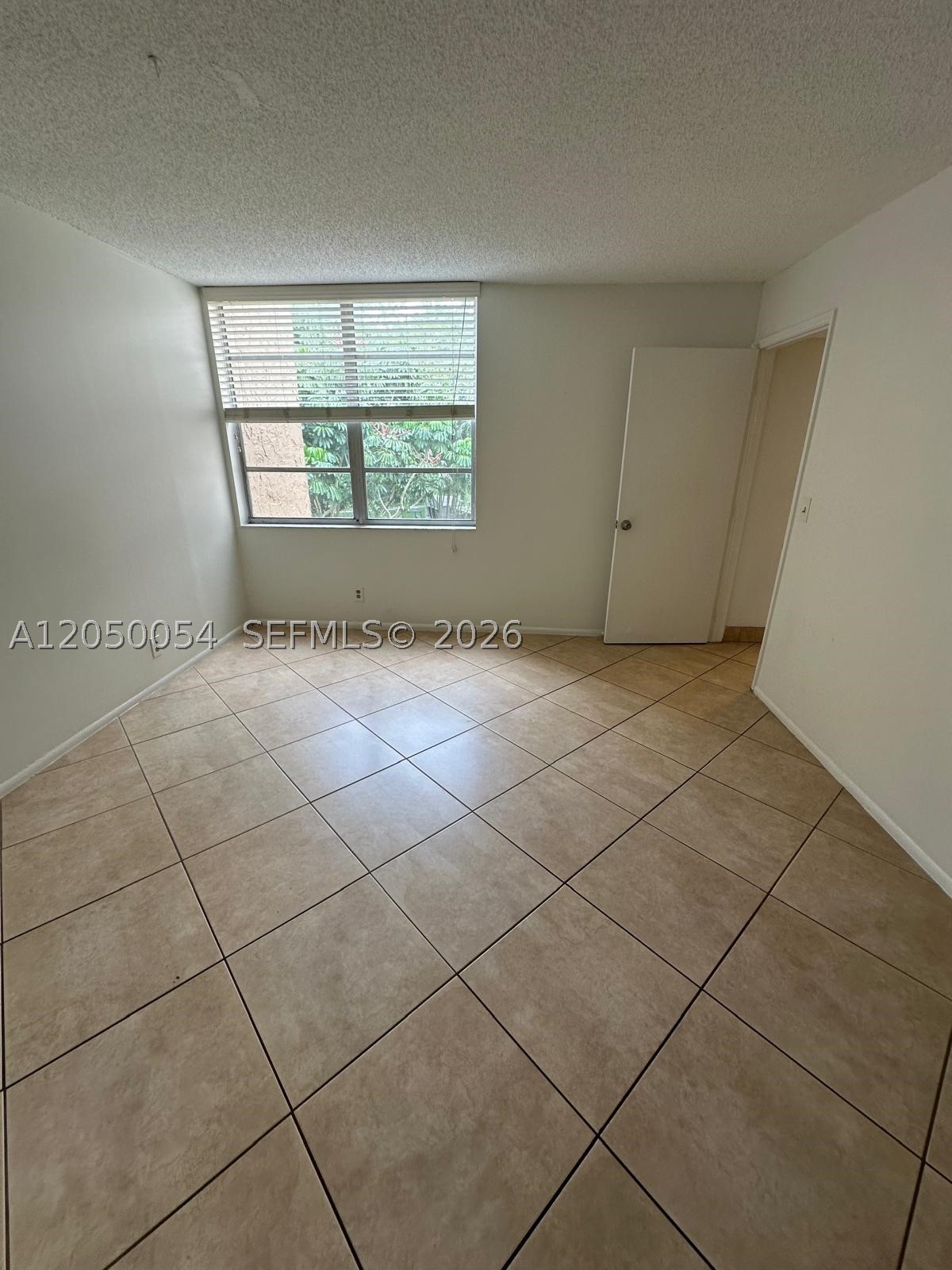 9410 Live Oak Pl 305 Property Photo 12