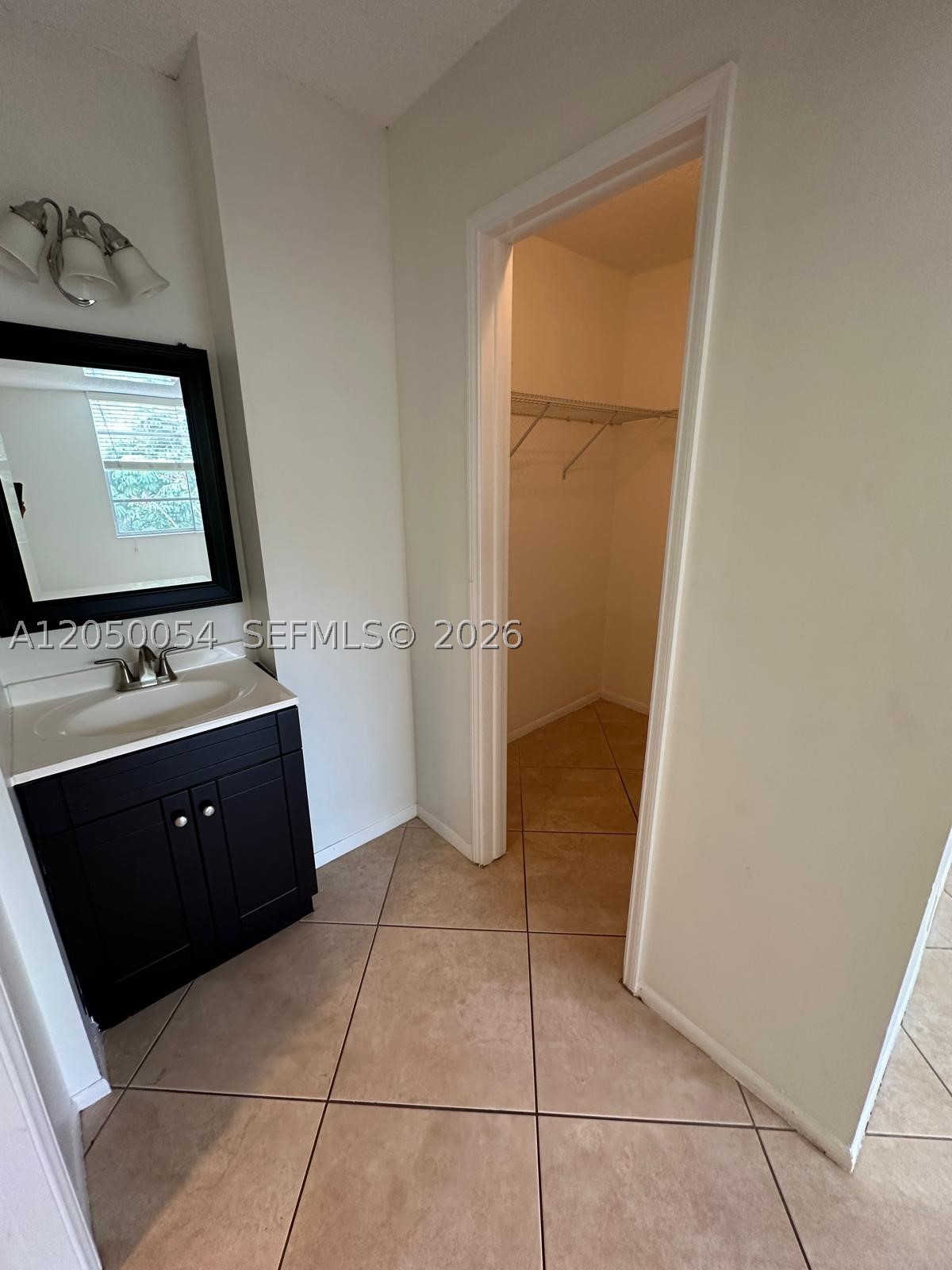9410 Live Oak Pl 305 Property Photo 15