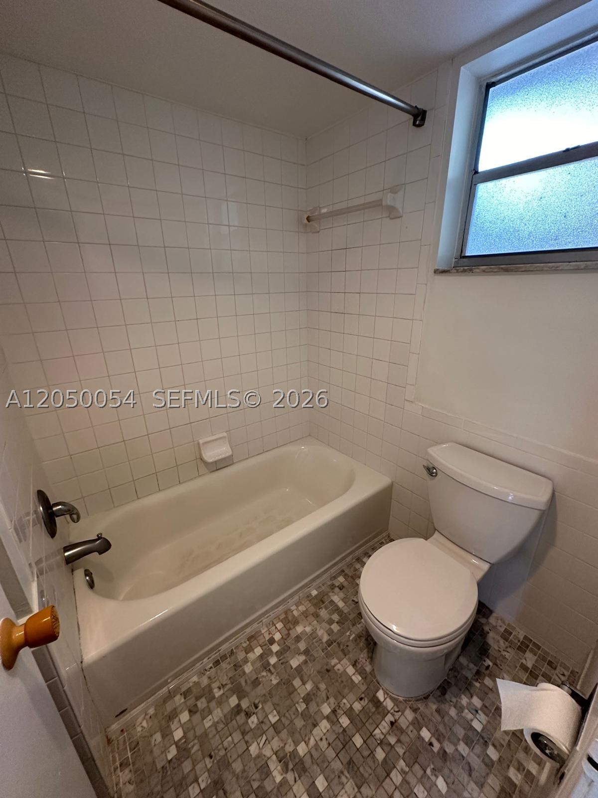 9410 Live Oak Pl 305 Property Photo 17