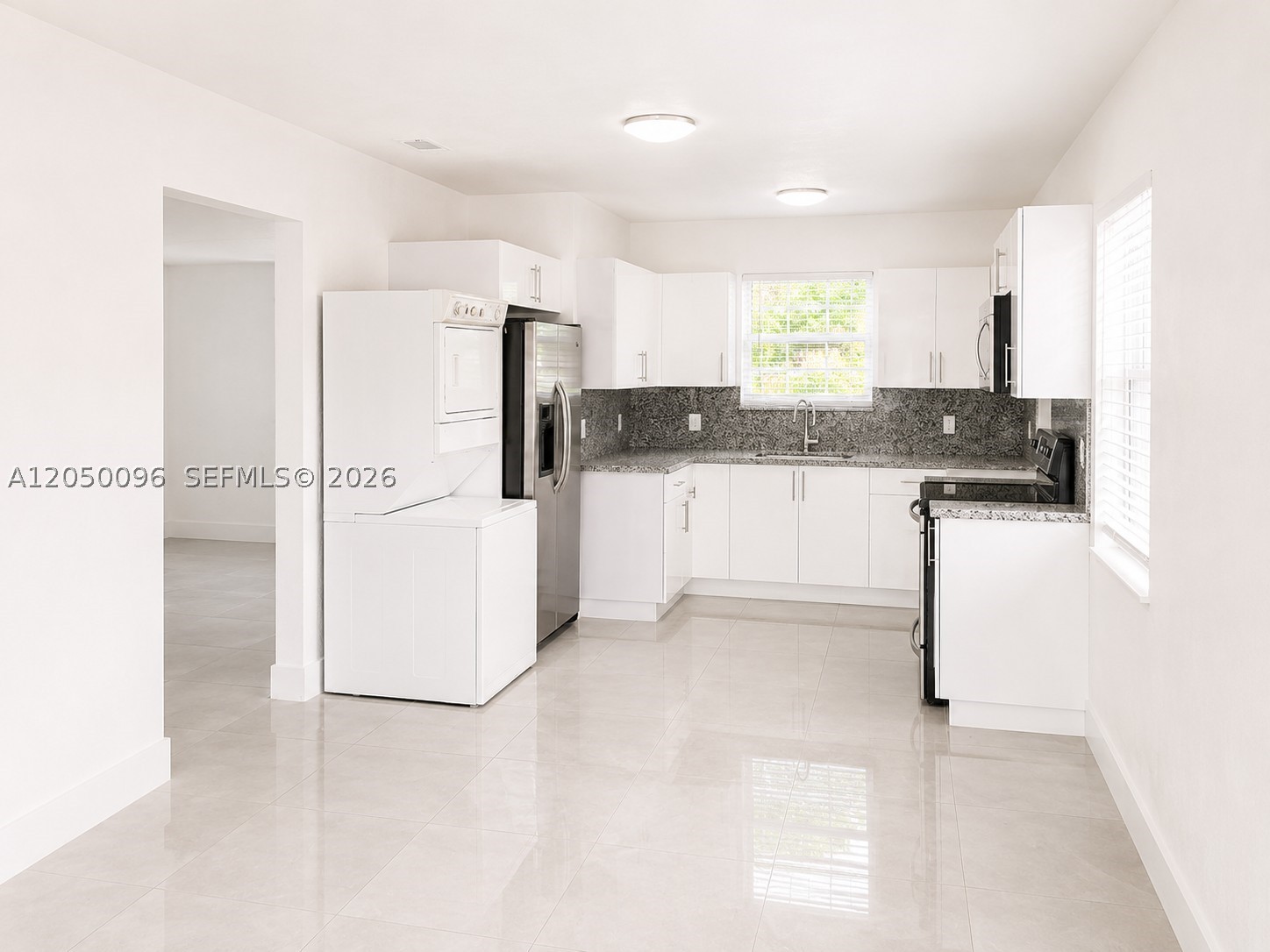 1114 Nw 59th St Property Photo 3