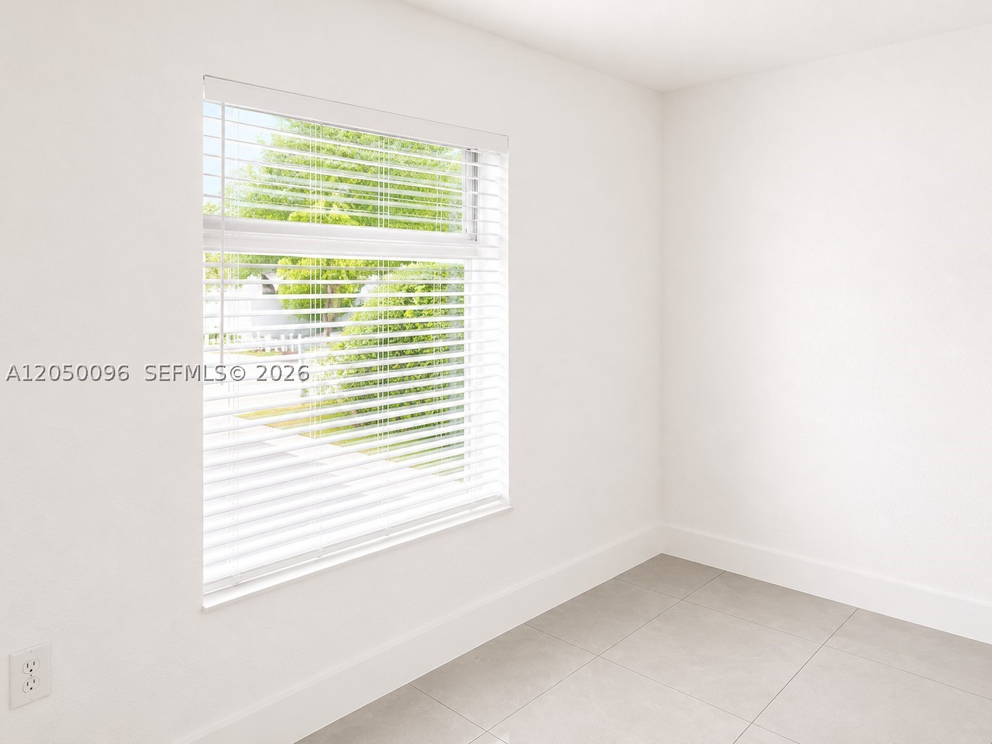 1114 Nw 59th St Property Photo 9