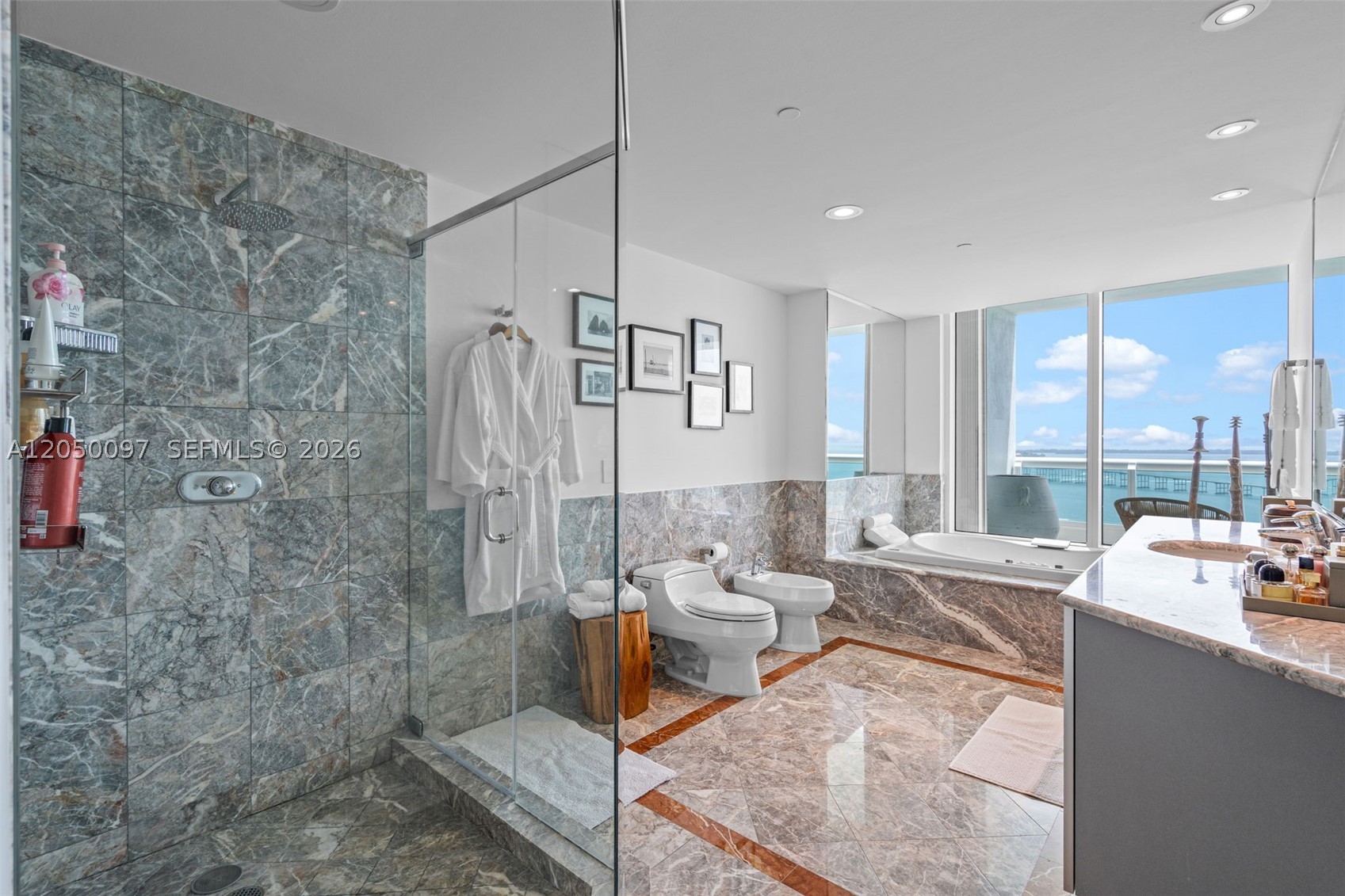 1643 Brickell Ave 2805 Property Photo 26