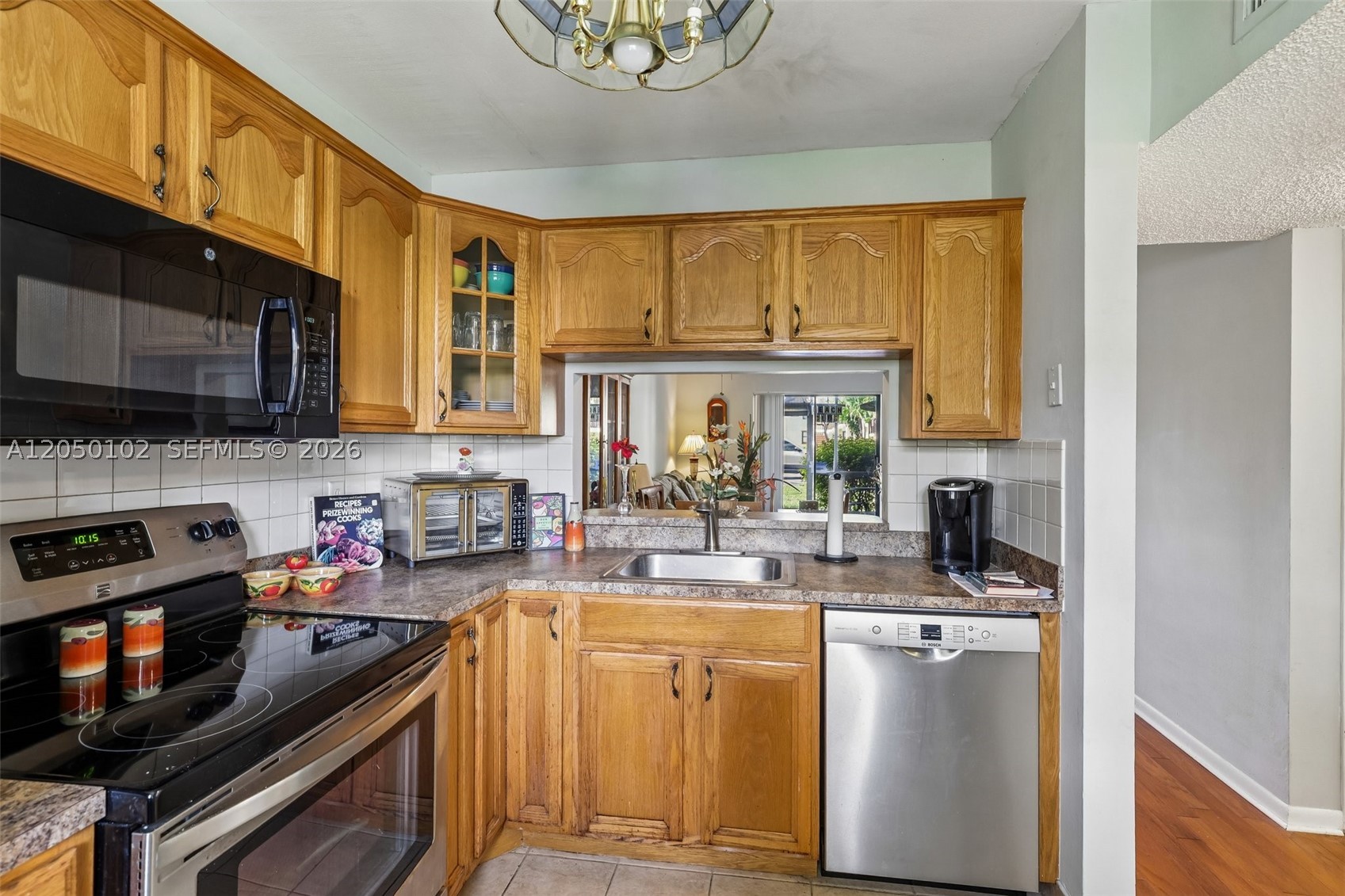 7094 Golf Colony Ct 104 Property Photo 2