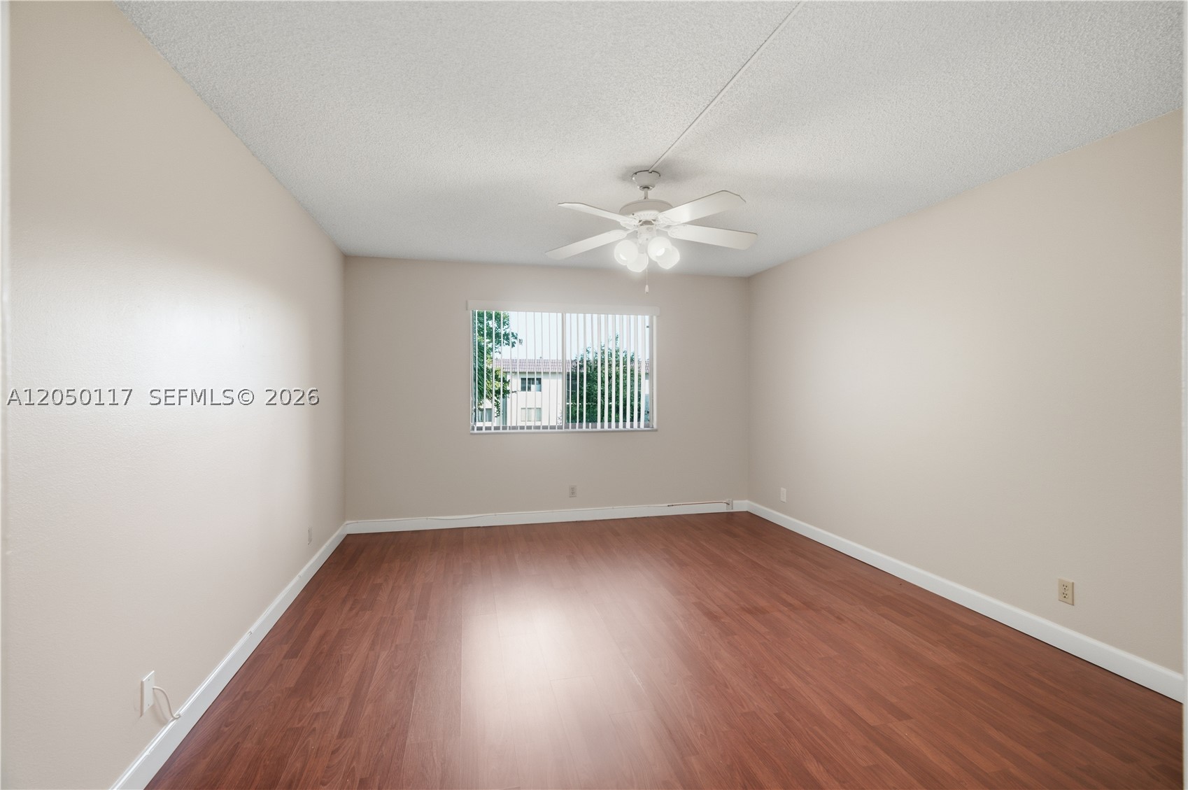 16252 Laurel Dr 201 Property Photo 21