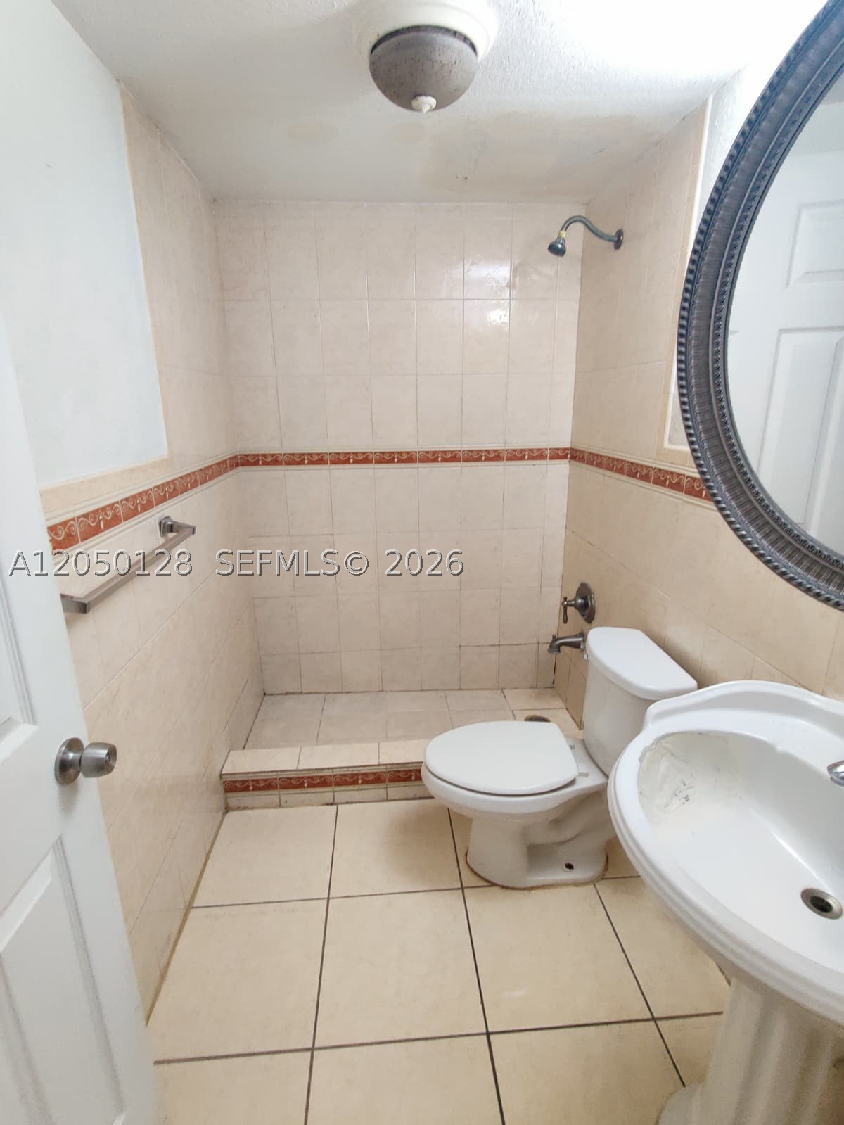 5705 W 20th Ave 215 Property Photo 8