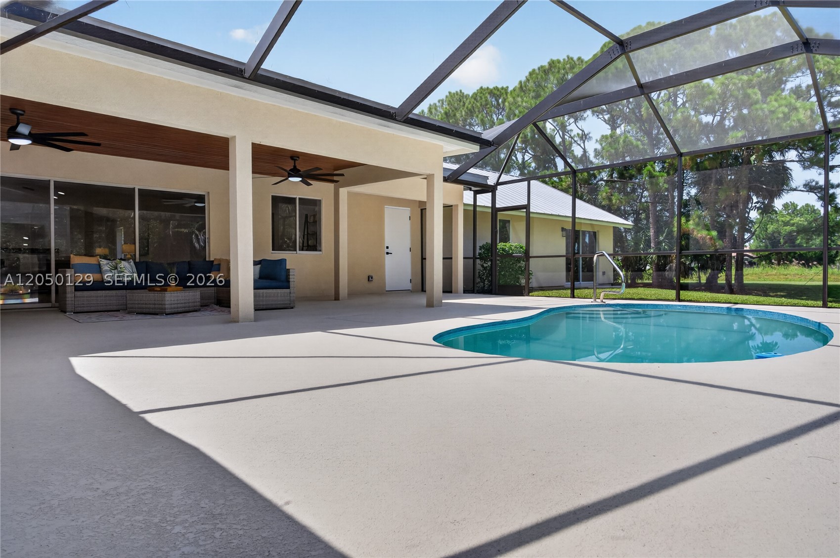 4101 Sw Bimini Cir N Property Photo 28