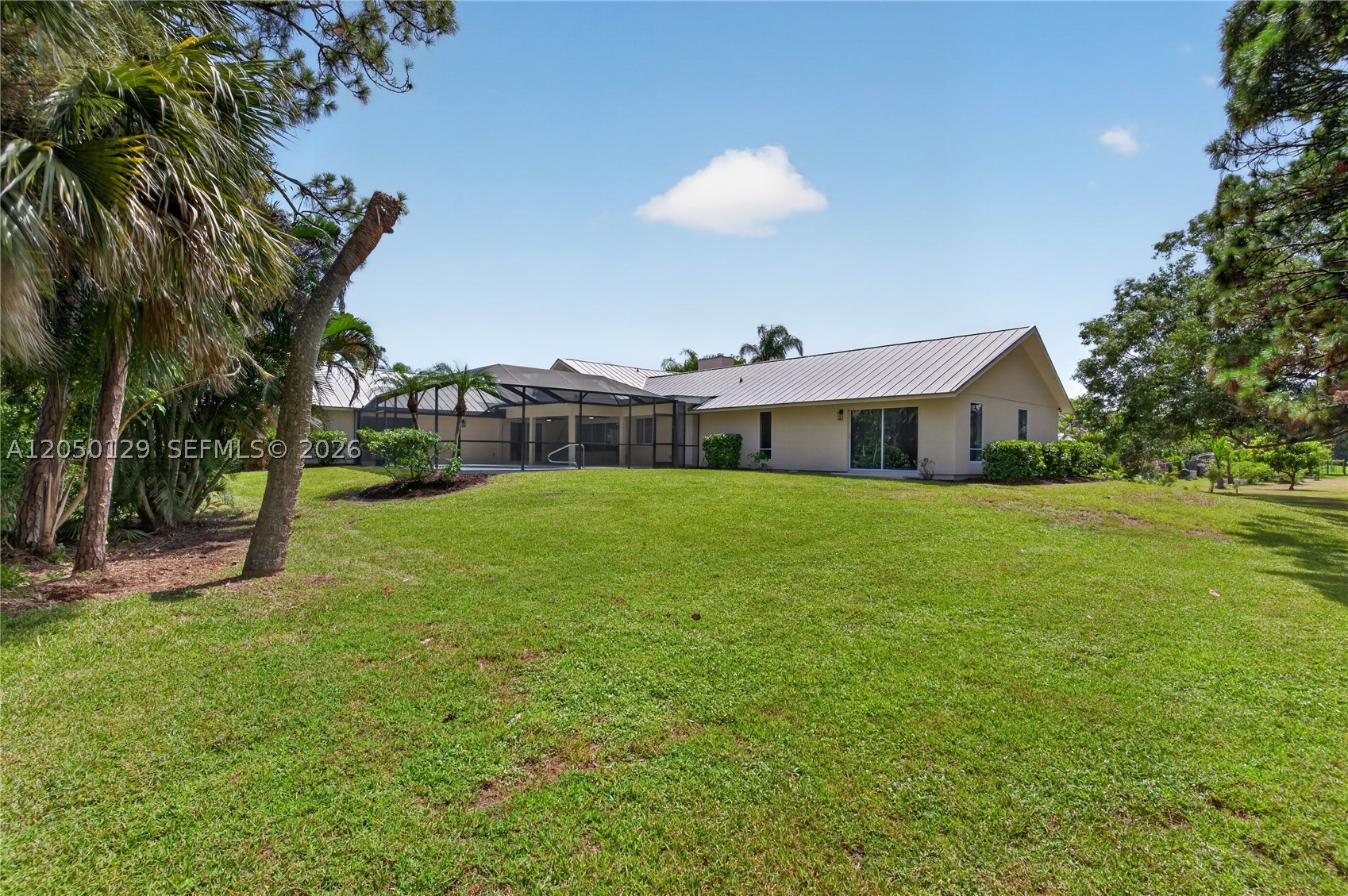 4101 Sw Bimini Cir N Property Photo 45