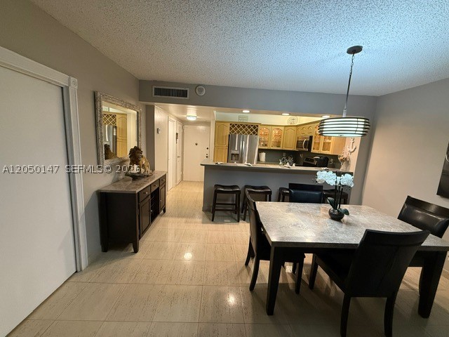 3725 S Ocean Dr 605 Property Photo 2