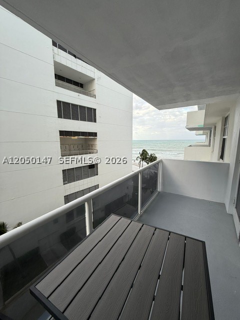 3725 S Ocean Dr 605 Property Photo 15