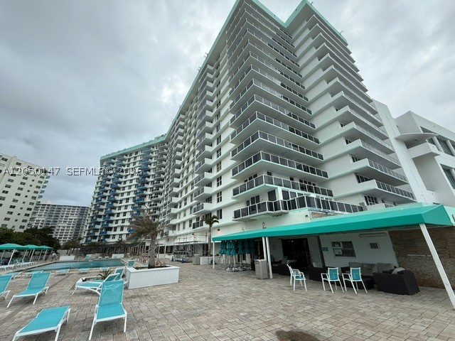 3725 S Ocean Dr 605 Property Photo 17