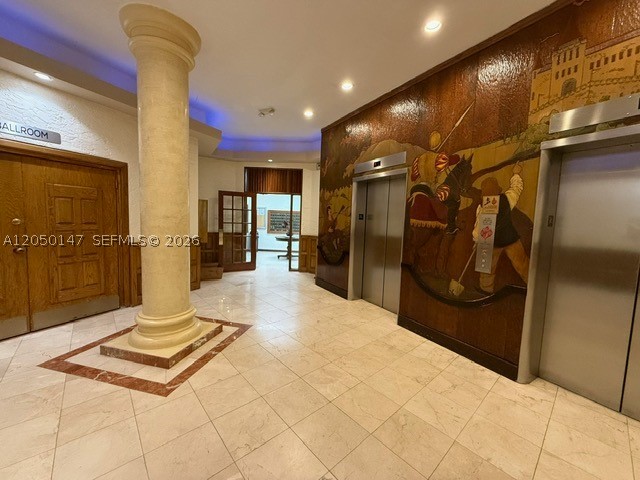 3725 S Ocean Dr 605 Property Photo 21
