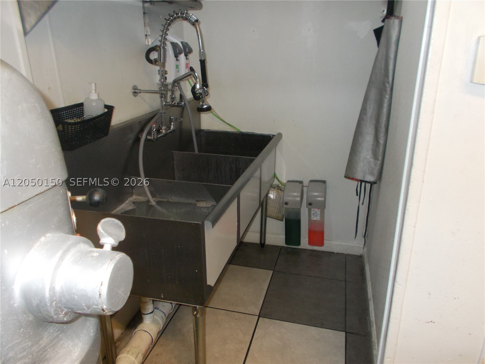 8237 Sw 124th St Property Photo 4
